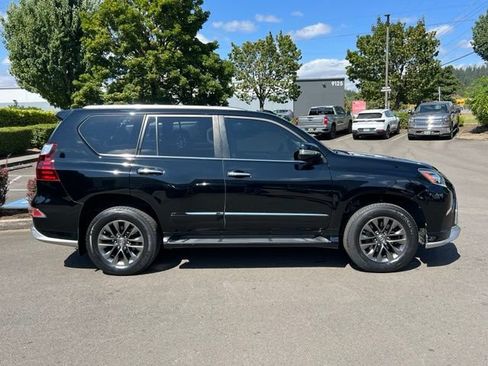 Used 2017 Lexus GX 460 AWD/4WD image 8