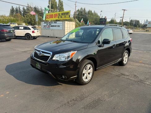 Used 2015 Subaru Forester 2.5i Limited AWD/4WD image 3