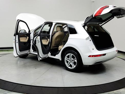 Used 2018 Audi Q5 Premium Plus image 12