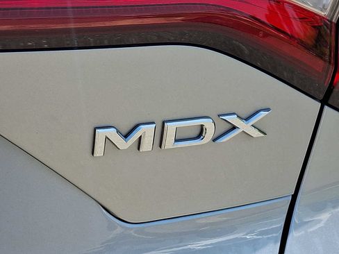 Used 2024 Acura MDX SH-AWD w/ Technology Package image 30