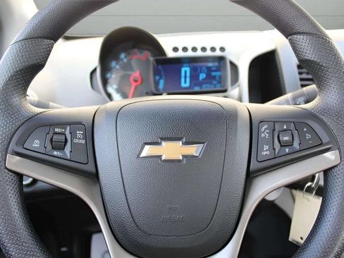 Used 2014 Chevrolet Sonic LT image 13