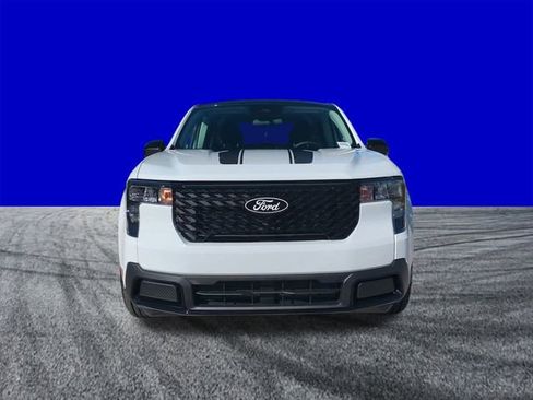 New 2025 Ford Maverick XLT w/ Black Appearance Package image 9