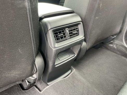 Used 2025 Honda CR-V LX image 13