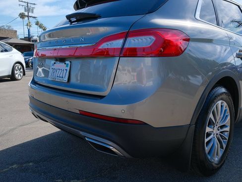 Used 2016 Lincoln MKX Select w/ Select Plus Package FWD image 43