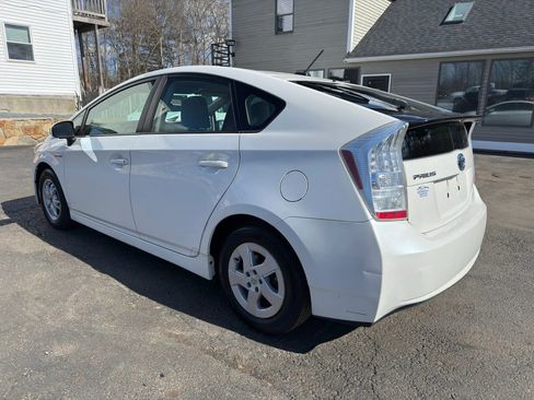 Used 2011 Toyota Prius Two image 5