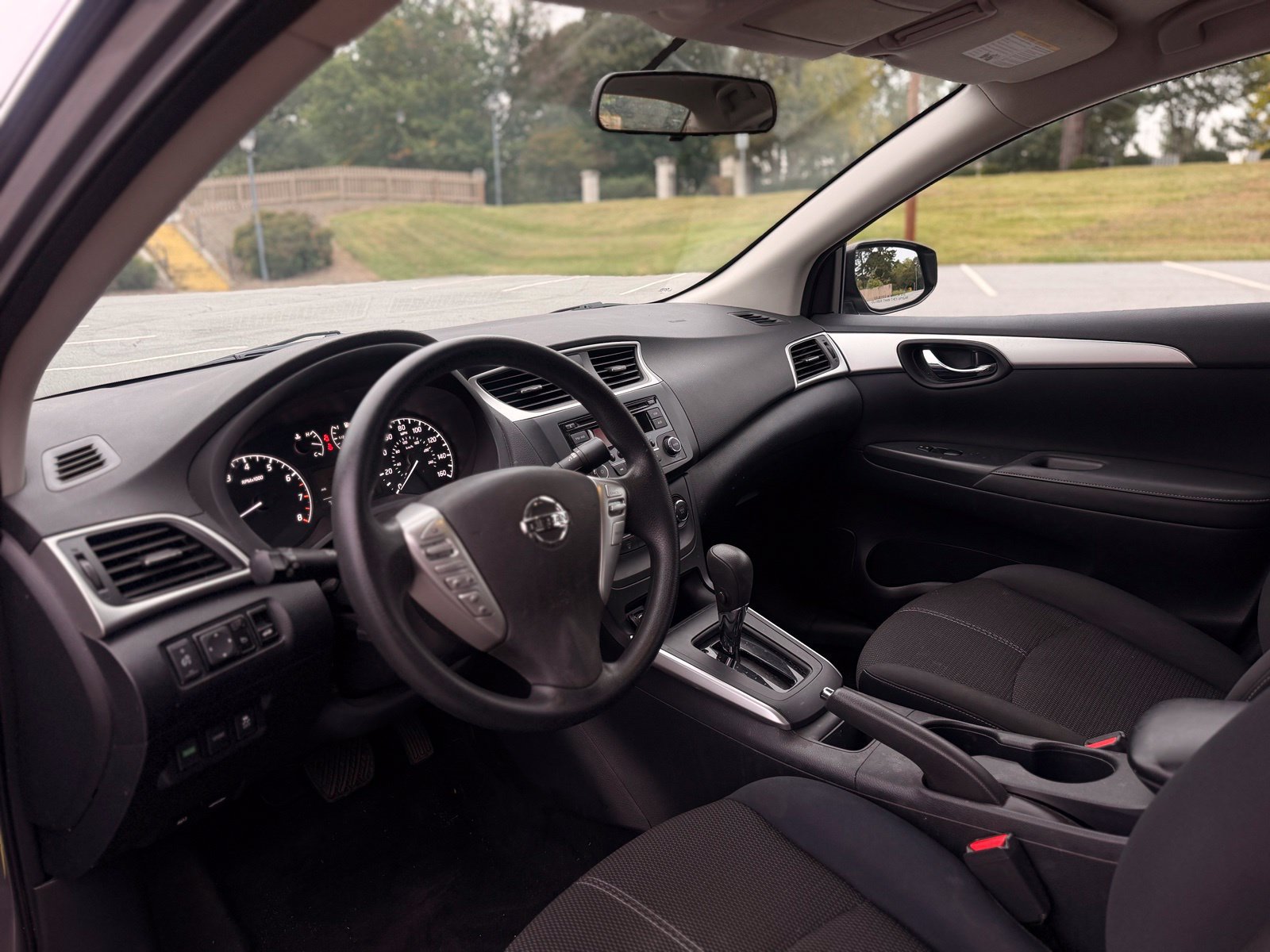 Used 2017 Nissan Sentra S FWD image 11