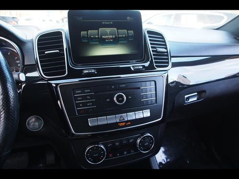 Used 2018 Mercedes-Benz GLS 450 4MATIC image 31