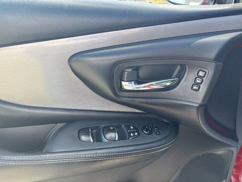 Used 2023 Nissan Murano SL w/ SL Moonroof Package image 11