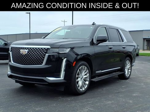 Used 2021 Cadillac Escalade Premium Luxury w/ Driver Assist Tech Package AWD/4WD image 3