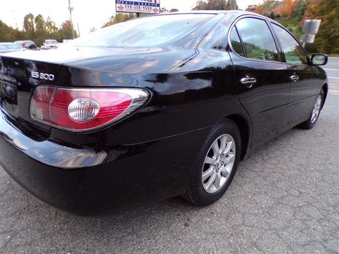 Used 2003 Lexus ES 330 image 10