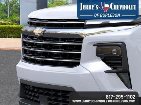 New 2026 Chevrolet Traverse LT w/ Driver Confidence Package image 16