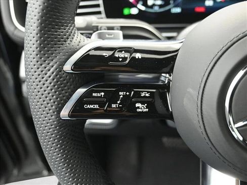 New 2026 Mercedes-Benz GLS 580 4MATIC image 11