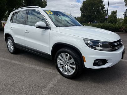 Used 2015 Volkswagen Tiguan SE