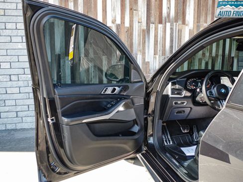 Used 2021 BMW X5 M50i AWD/4WD image 10