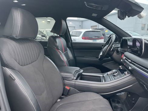 Used 2024 Hyundai Palisade Calligraphy image 14