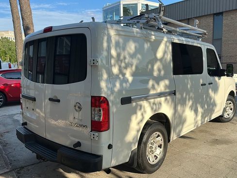 Used 2018 Nissan NV 2500 SV w/ Navigation Package RWD image 7
