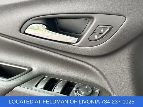 Used 2023 Chevrolet Equinox LT FWD image 22