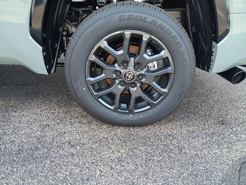 New 2026 Toyota Tundra Platinum AWD/4WD image 25