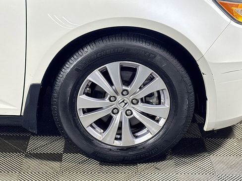 Used 2016 Honda Odyssey EX-L image 22