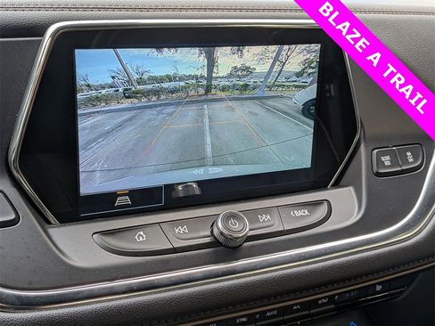 Used 2022 Chevrolet Blazer Premier image 16