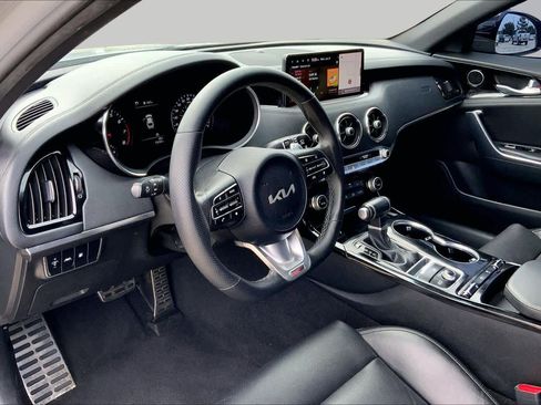 Used 2022 Kia Stinger GT-Line RWD image 17