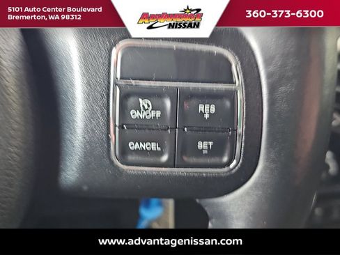 Used 2015 Jeep Wrangler Unlimited Sahara w/ Dual Top Group image 10