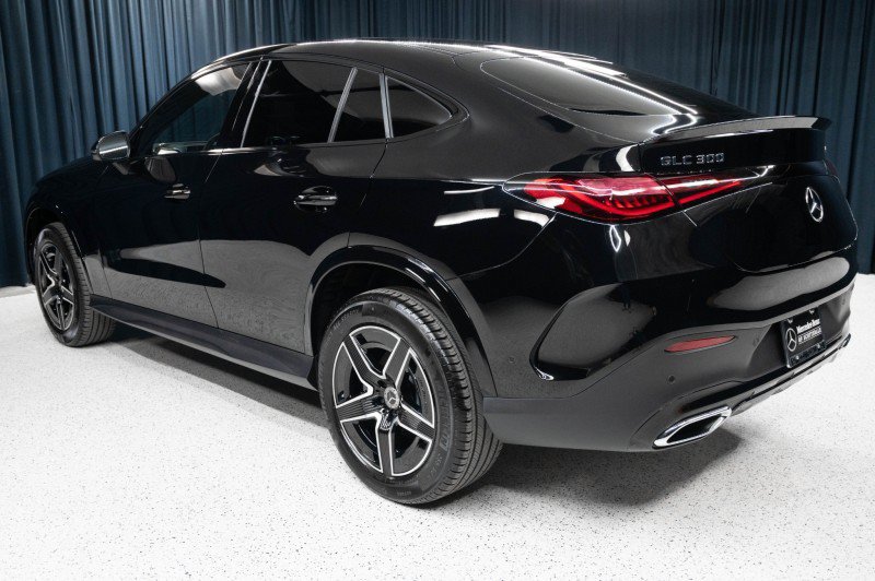 New 2027 Mercedes-Benz GLC 300 4MATIC image 7