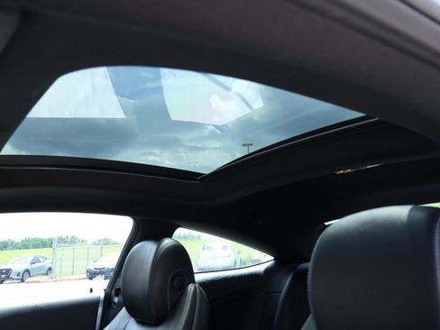 Used 2017 Mercedes-Benz C 300 Coupe image 29