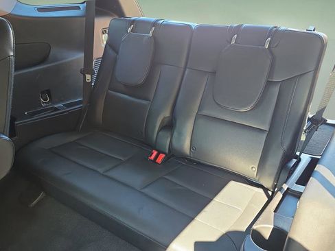 Used 2021 Ford Explorer Limited w/ Hybrid Equipment Group 310A image 31