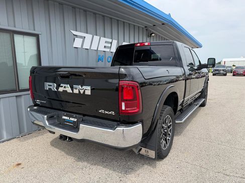 Used 2025 RAM 2500 Limited w/ Cold Weather Group AWD/4WD image 6
