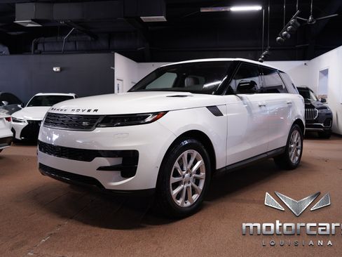 Used 2023 Land Rover Range Rover Sport SE AWD/4WD image 3
