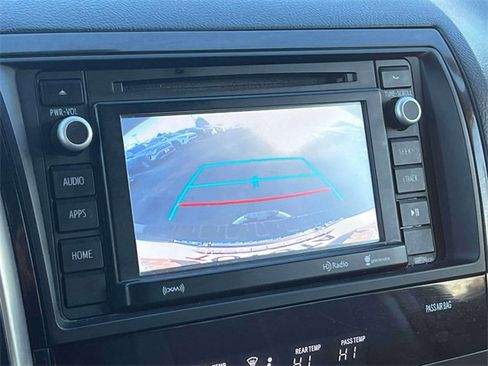 Used 2018 Toyota Sequoia SR5 image 36