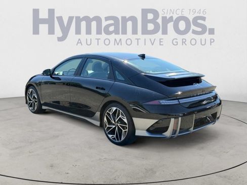 Used 2023 Hyundai Ioniq 6 SEL AWD/4WD image 5