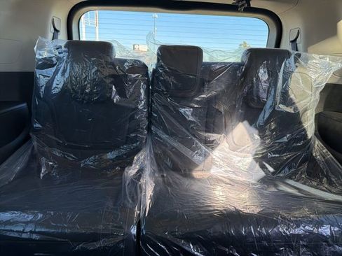 New 2026 Nissan Armada SV image 15