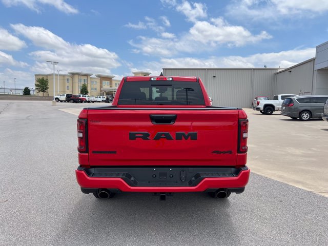 Used 2025 RAM 1500 Big Horn AWD/4WD image 6