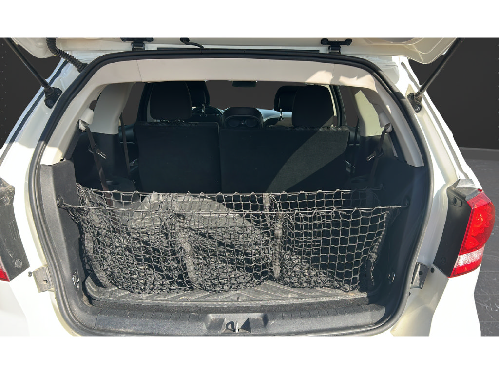 Used 2019 Dodge Journey SE w/ Premium Group FWD image 16