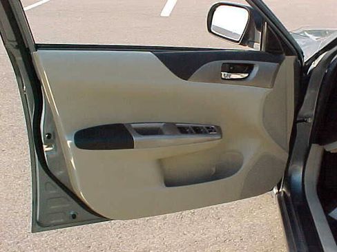 Used 2010 Subaru Impreza Outback Sport image 22