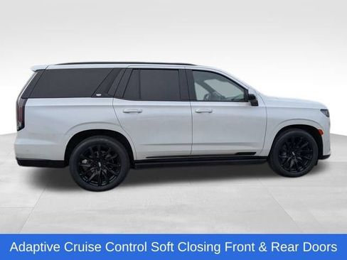 Used 2023 Cadillac Escalade Sport Platinum w/ LPO, ONYX Package image 11