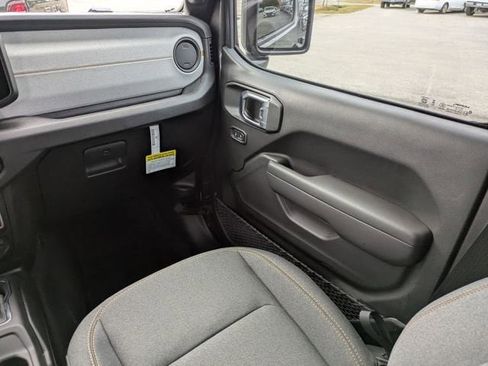 New 2026 Jeep Wrangler Unlimited Sport AWD/4WD image 17