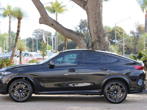 Used 2026 BMW X6 M Competition w/ Executive Package image 8
