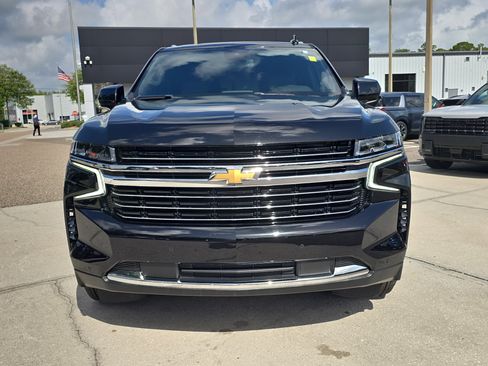 Used 2024 Chevrolet Tahoe LT AWD/4WD image 3