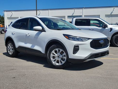 Used 2024 Ford Escape Active w/ Tech Pack #2 AWD/4WD image 32