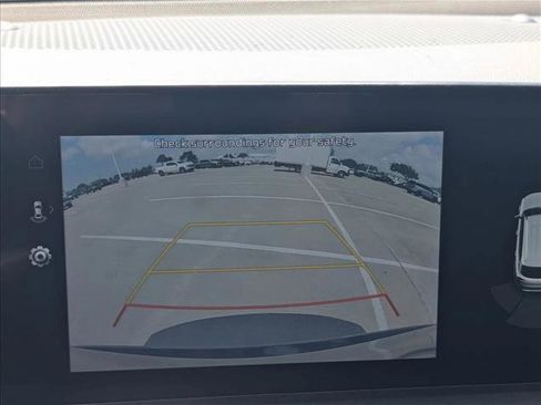 Used 2023 Kia Telluride S FWD image 11