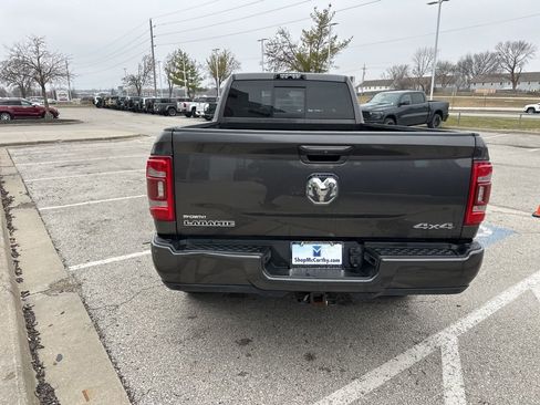 Used 2019 RAM 3500 Laramie image 23