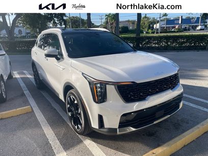 Used 2025 Kia Sorento EX w/ Panoramic Sunroof Package