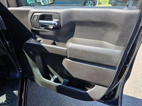 Used 2019 Chevrolet Silverado 1500 W/T w/ Z71 Off-Road Package AWD/4WD image 29