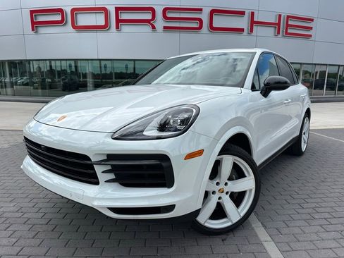 Certified 2023 Porsche Cayenne image 1