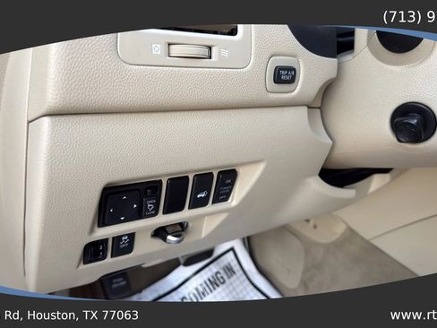 Used 2015 INFINITI QX70 3.7 w/ Premium Package image 21