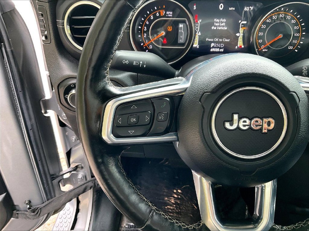 Used 2020 Jeep Wrangler Unlimited Sahara w/ Uconnect 4C Nav & Sound Group AWD/4WD image 23
