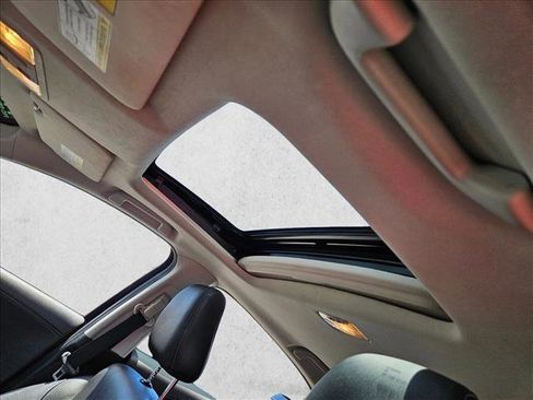 Used 2016 Honda HR-V EX-L image 15